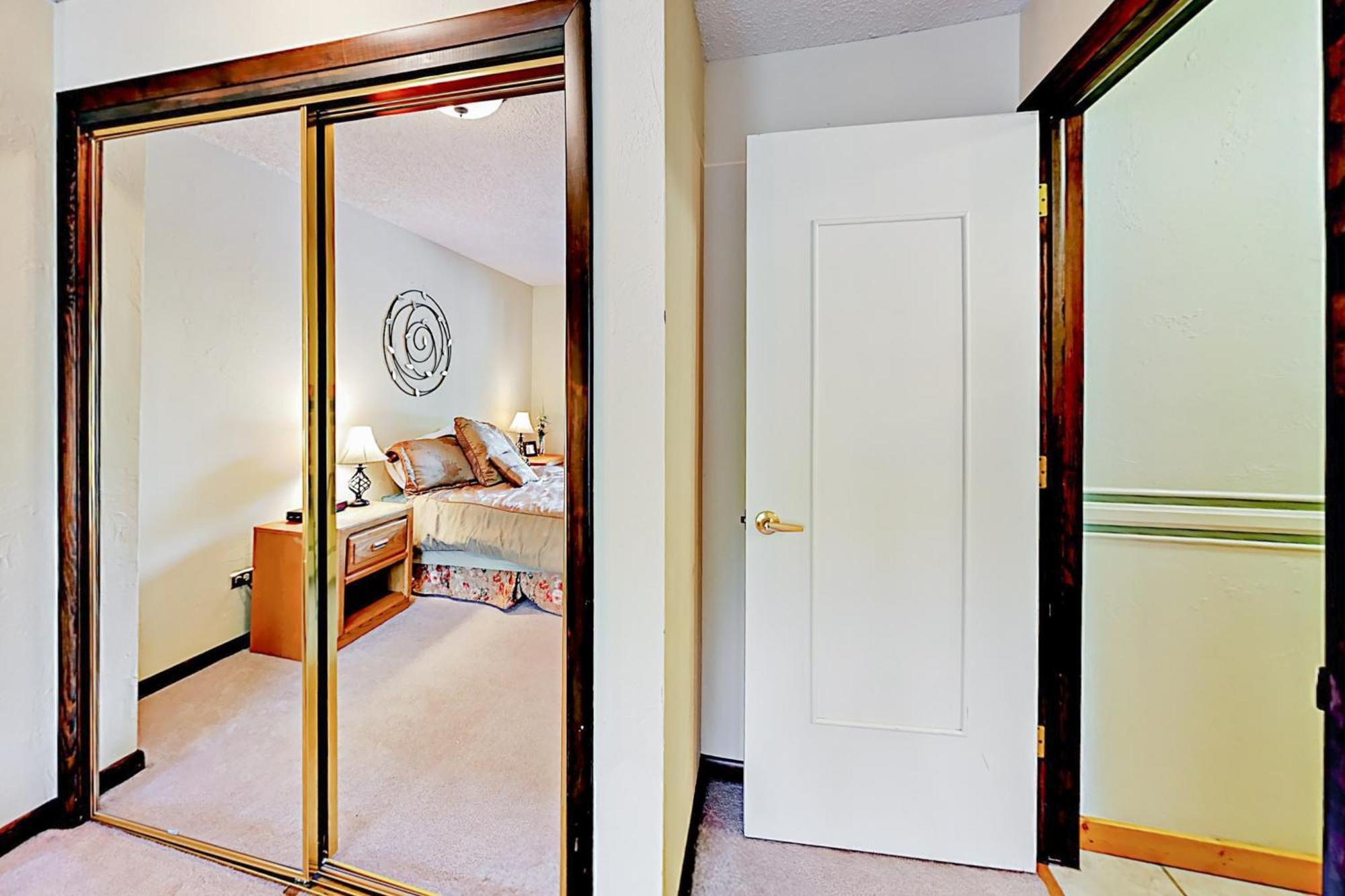 Timber Falls #809 Vail Room photo