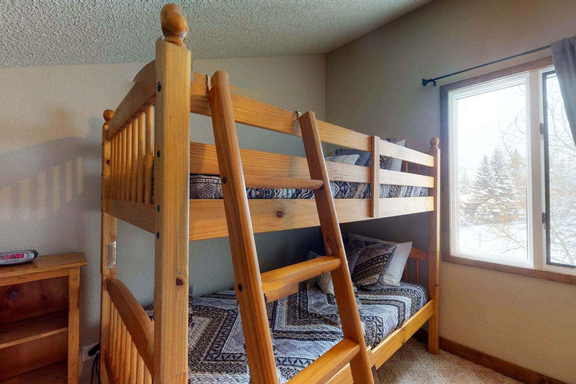 Timber Falls #809 Vail Room photo